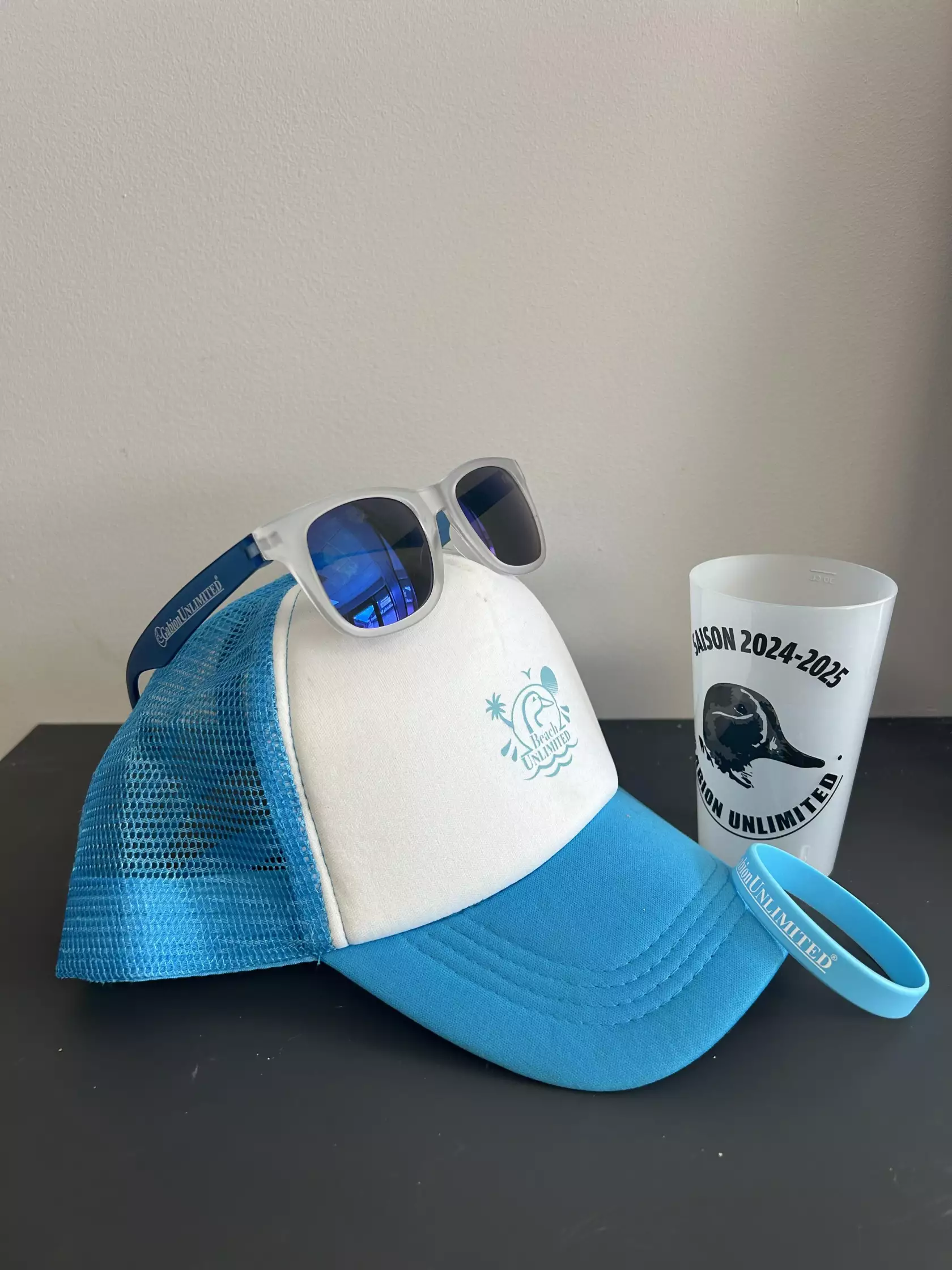 PACK ETE 2024 (lunettes/casquette /bracelet/ecocup)